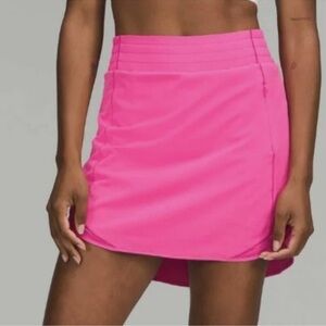 Lululemon Hotty Hot high-rise skirt in Sonic Pink Size 8